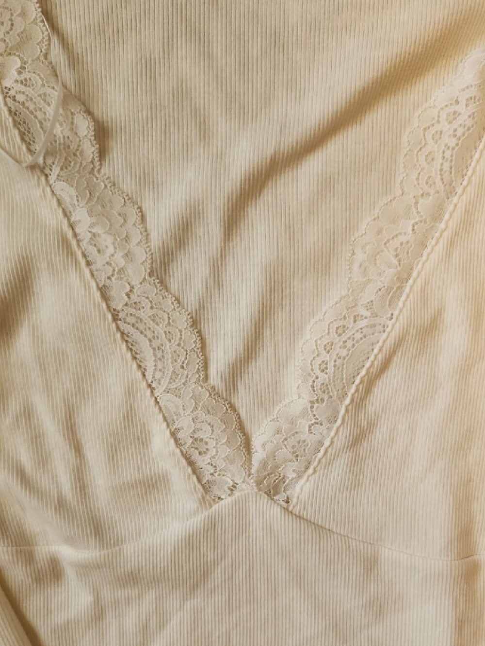 H&M Cream Ribbed Tank Top - Picture 3 of 5